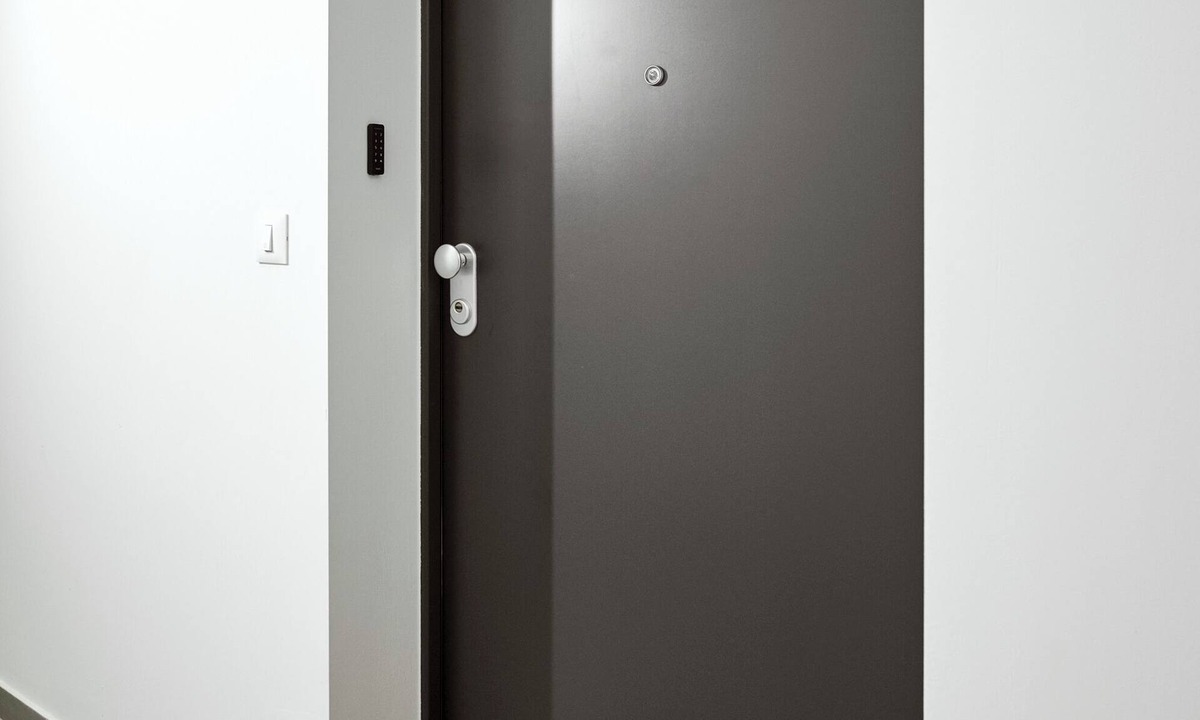 Mejasi Apartment | Studio Apartment with balcony