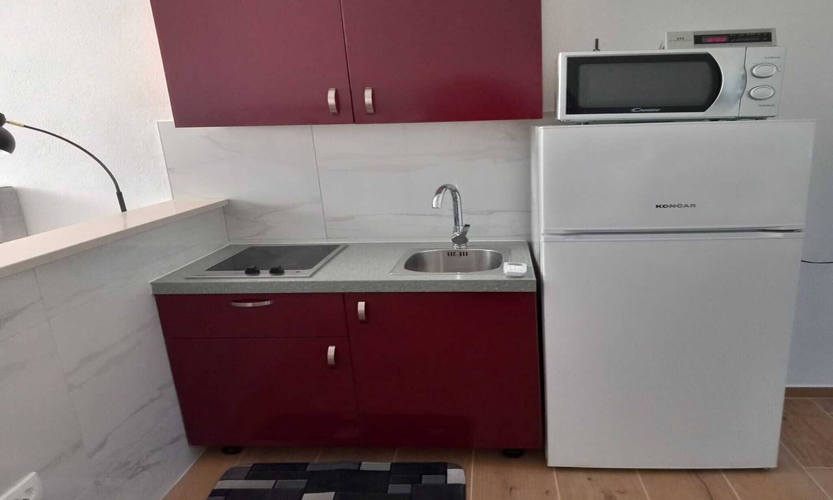 Pucisca Apartment | Studio Apartment with Terrace(A5) (ST)