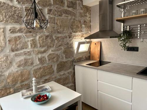 Cove Rogacic Apartment | Studio Apartments Leut & Lanterna