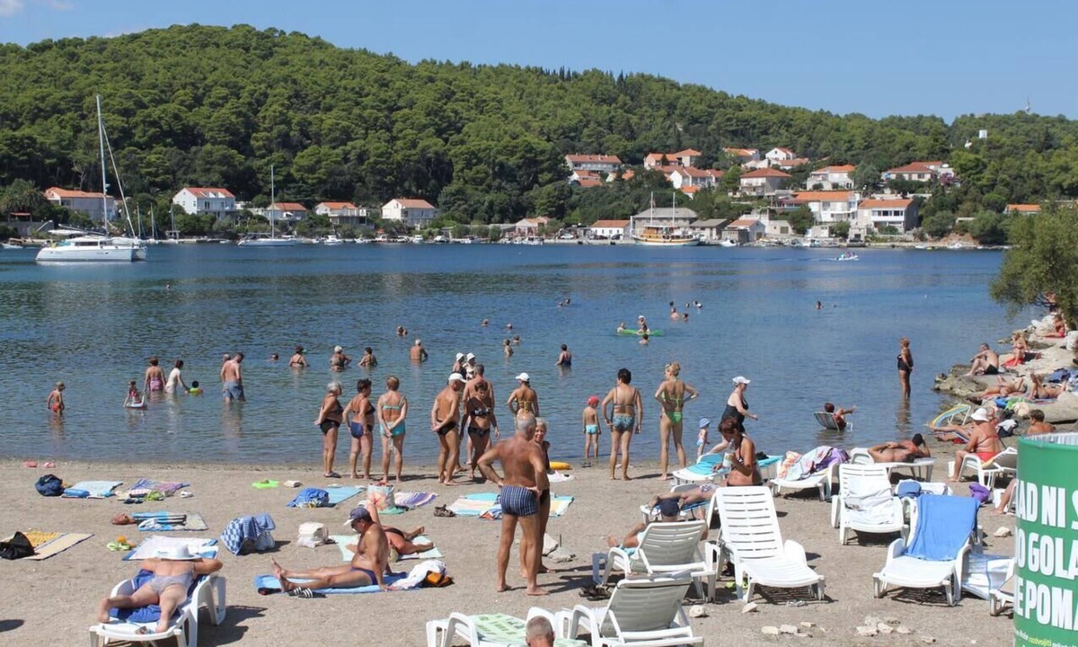Cove Tri Zala (Zrnovo) Apartment | Studio flat near beach Korčula (AS-21884-a)