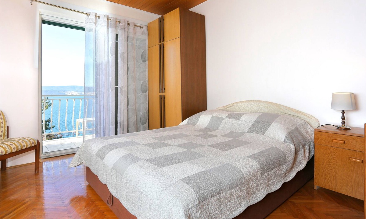 Lokva Rogoznica Apartment | Studio flat with balcony and sea view Lokva Rogoznica, Omiš (AS-18211-c)