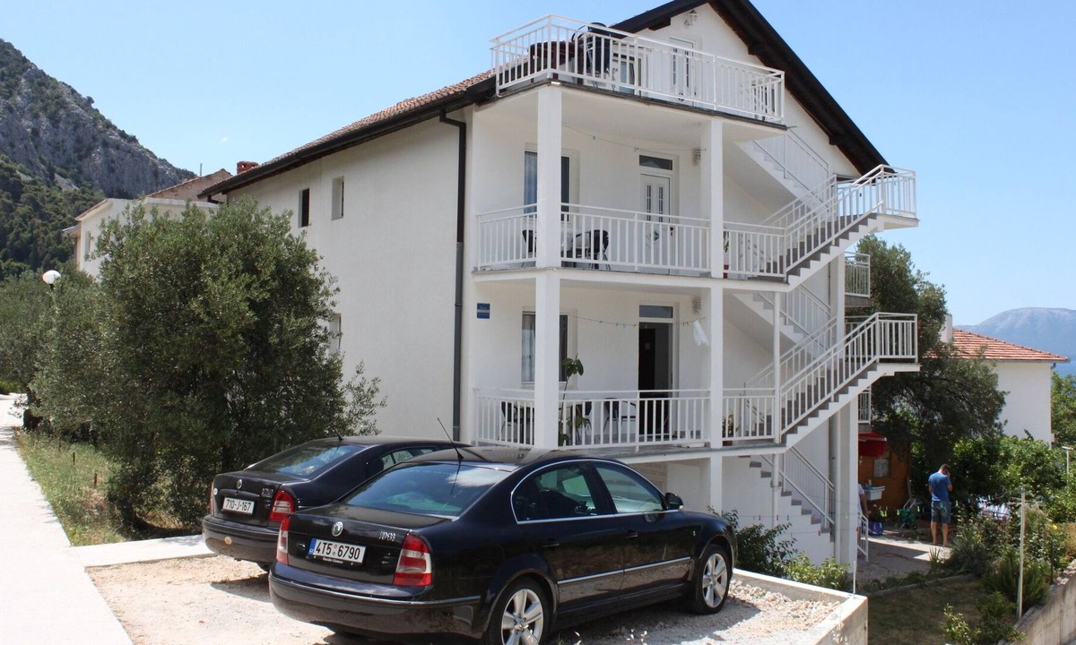Gradac Apartment | Studio flat with balcony and sea view Gradac, Makarska (AS-6881-b)