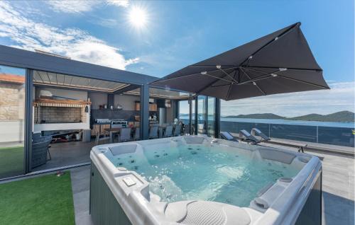 Drage Apartment | Stunning Apartment In Drage With Sauna