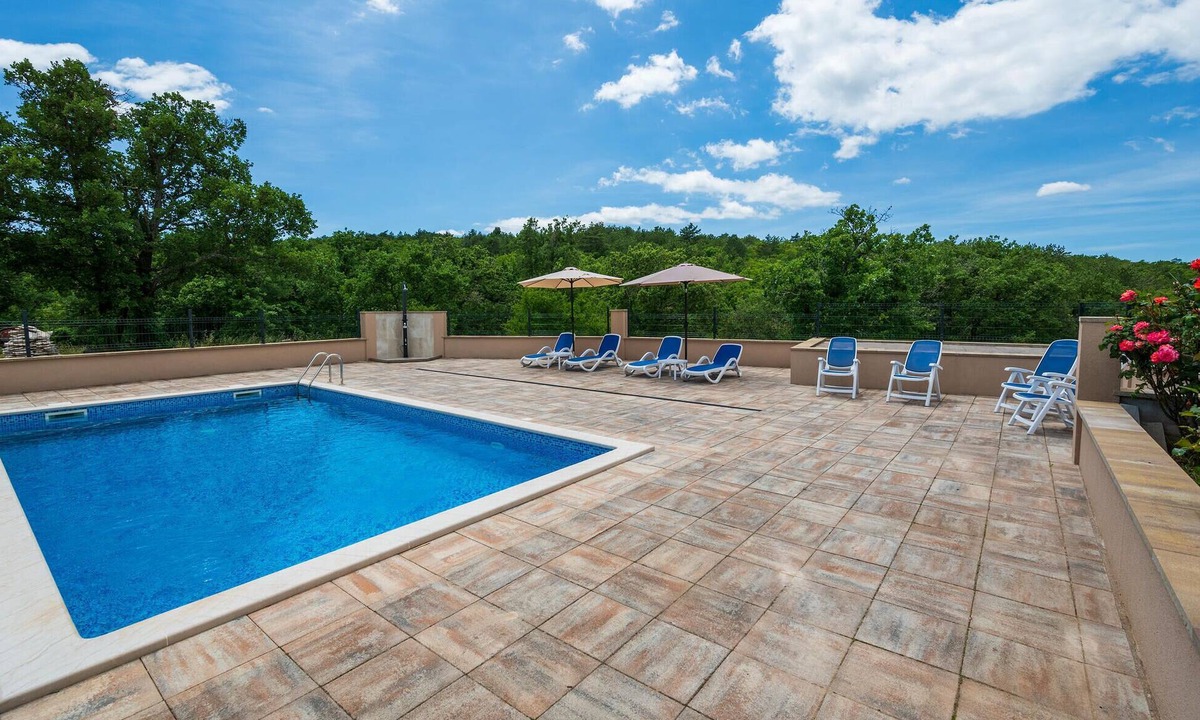Salakovci Apartment | Stunning apartment in Labin