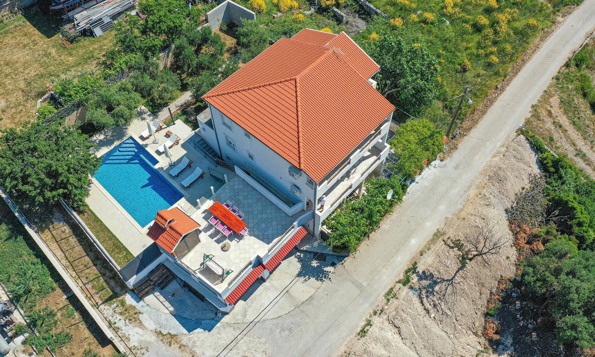 Kastel Sucurac House | Stunning home in Kastel Sucurac with sauna