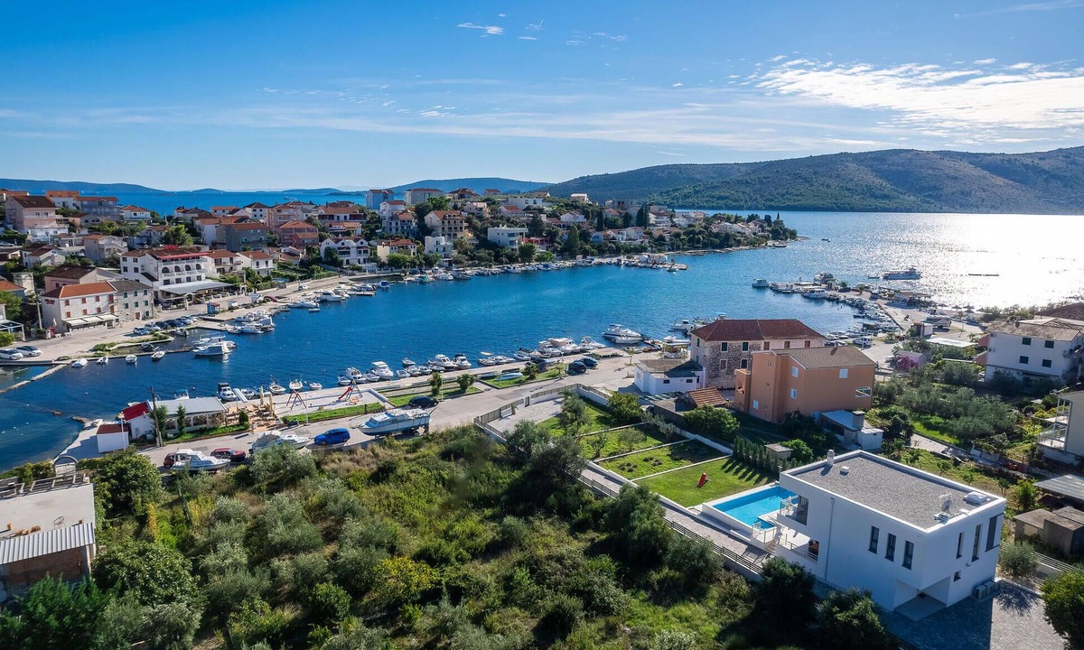 Seget Vranjica House | Stunning home in Seget Vranjica