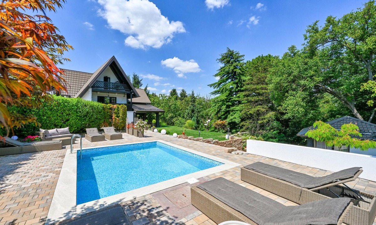 Gornji Kneginec House | Stunning home in Varazdin Breg with sauna