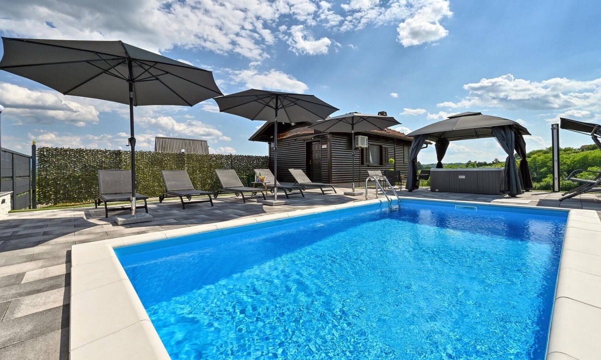 Krapina-Zagorje House | Stunning home in Jalsje with sauna