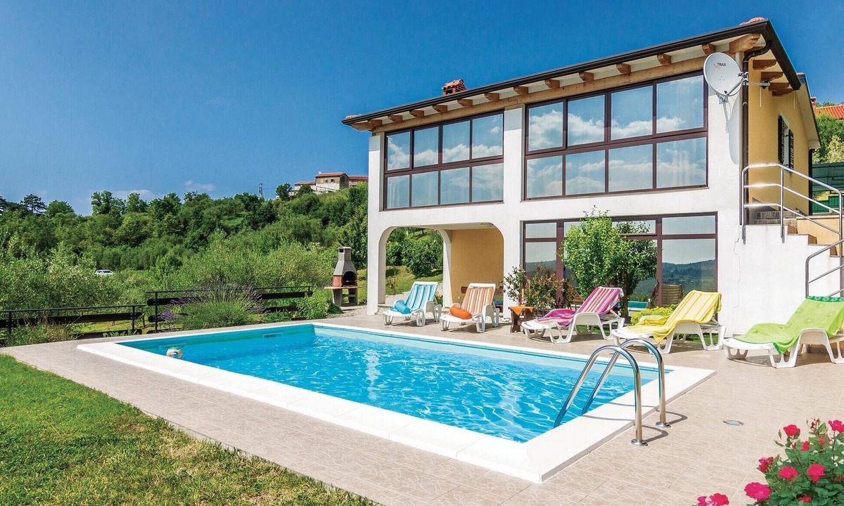 Motovun House | Stunning home in Meloni with sauna