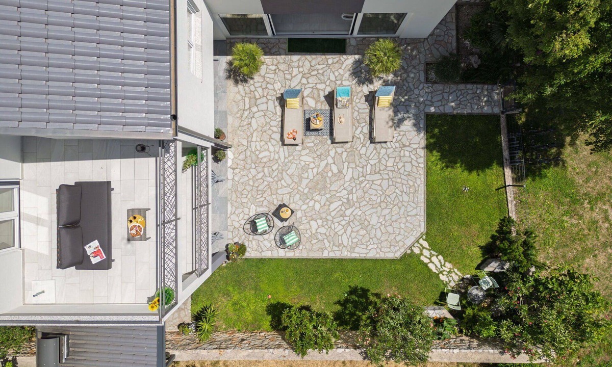 Tribalj House | Stunning private villa for 8 guests with private pool, WIFI, A/C, TV and terrace