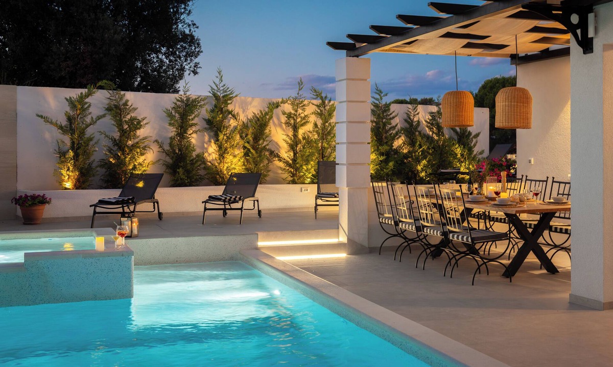 Razanj Villa | Stylish Adriatic Villa for 10 with Private Pool – Walk to the Sea in 1 Minute