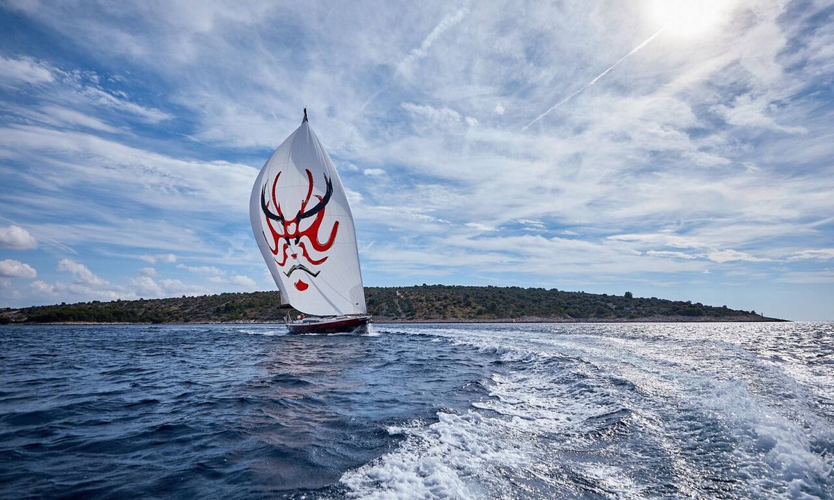 Primosten Boat Rental | Sun-Kissed Sailing Adventure in Sibenik, Croatia