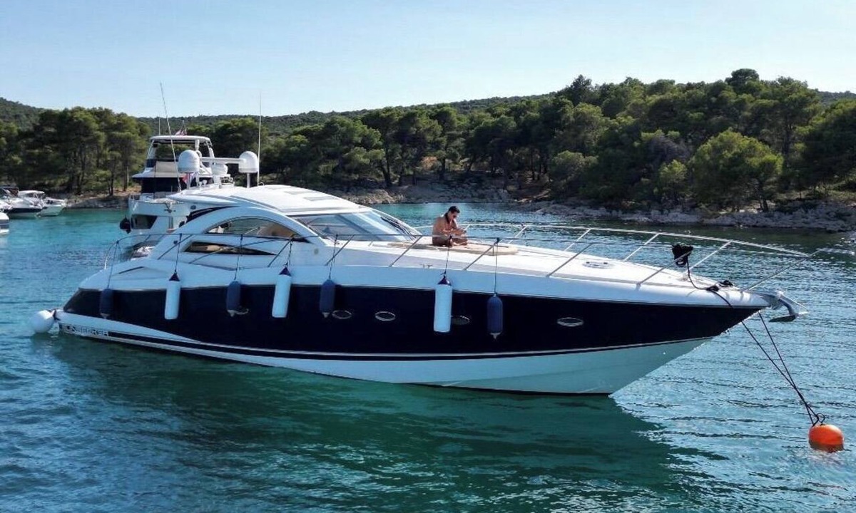 Rogoznica Boat Rental | Sun-Kissed Sailing Adventure in Sibenik, Croatia