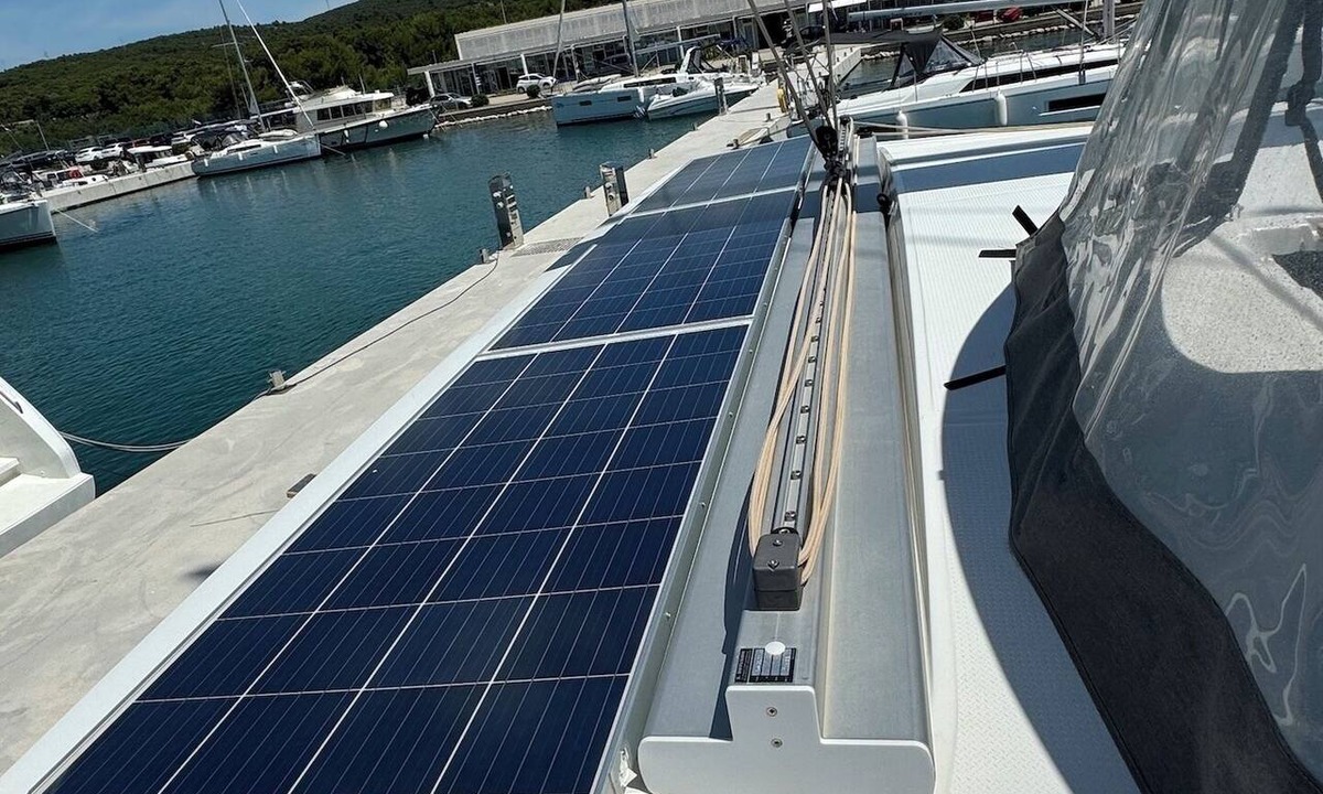 Bibinje Boat Rental | Sun-Kissed Sailing Adventure in Zadar, Croatia