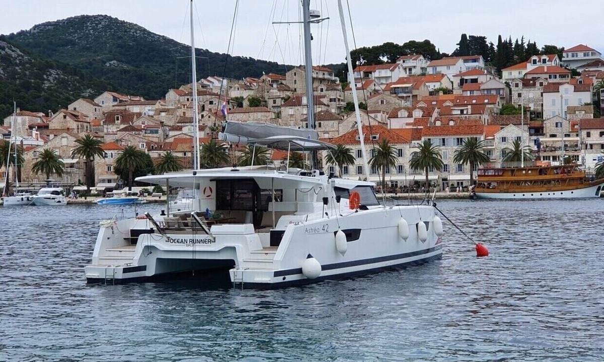 Medulin Boat Rental | Sun-kissed Sailing Adventure in Istria, Croatia