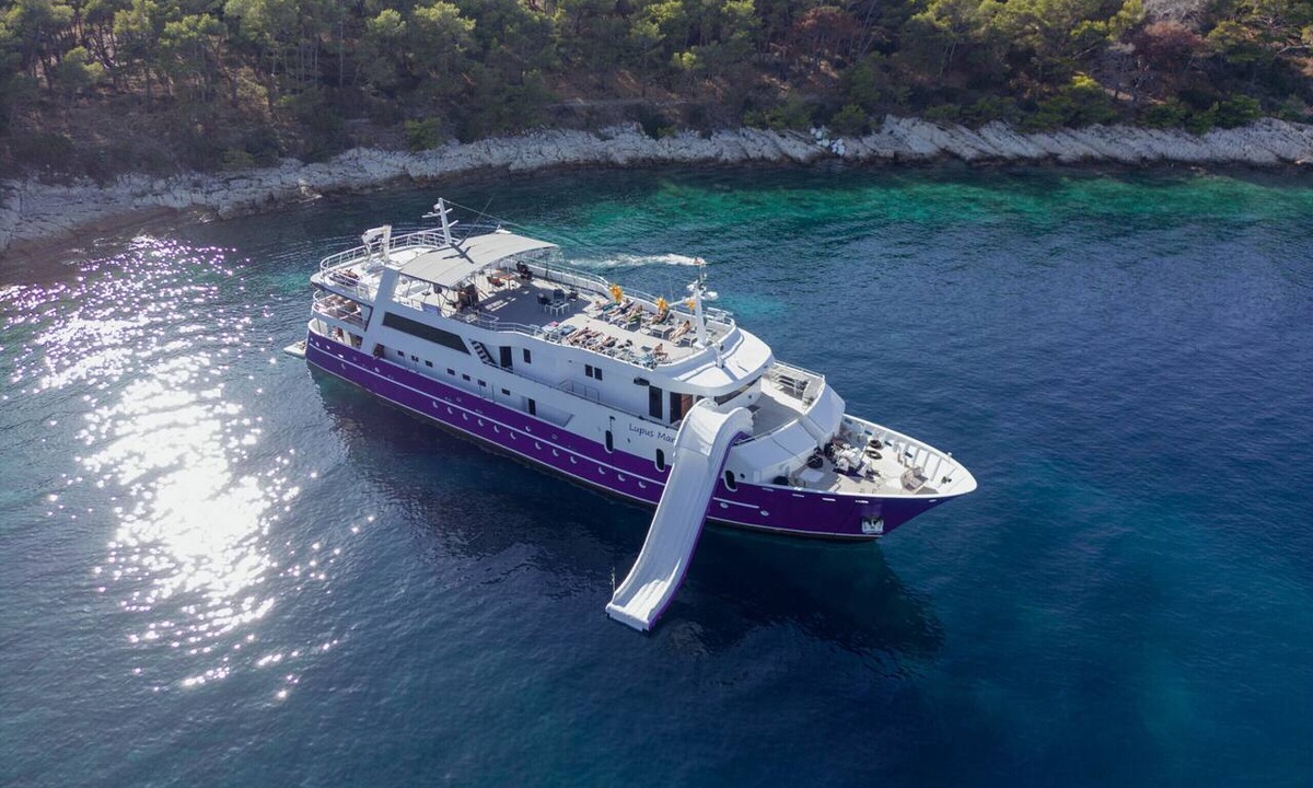 Split Boat Rental | Sun-Kissed Sailing Adventure in Split, Croatia