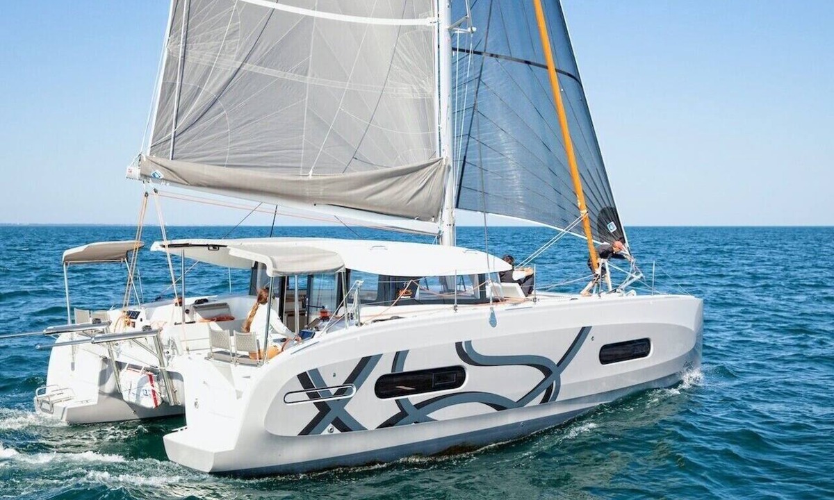 Pula Boat Rental | Sun-Kissed Sailing Adventure in Istria, Croatia