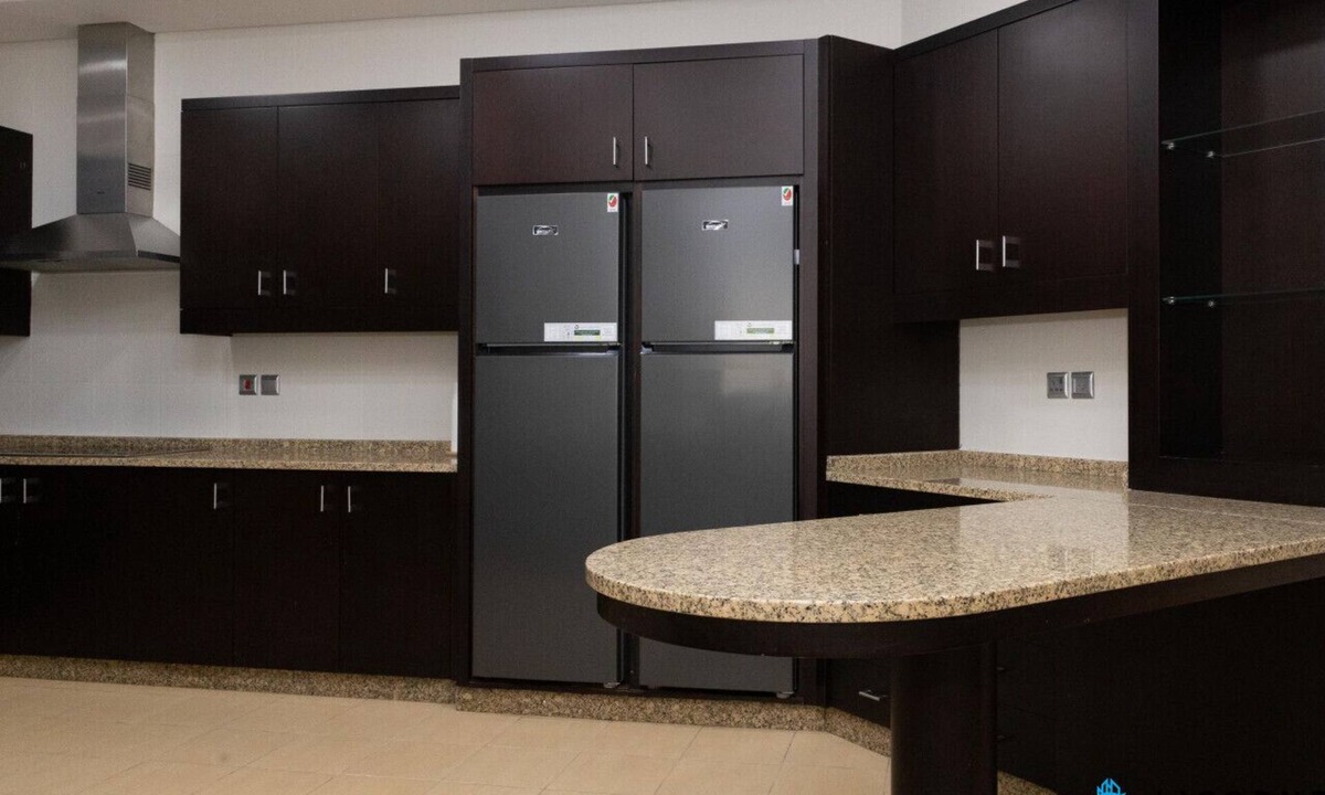 Jumeira 3 Condo | Sunset Beach Shared Retreat