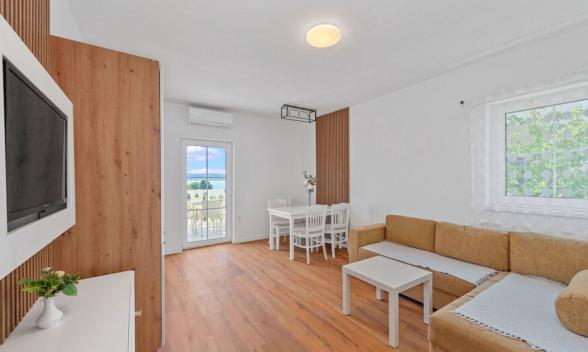 Sveti Filip i Jakov Apartment | Superior apartment Tania 4