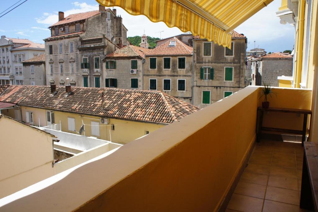 Old Town Hostel | Sweet Dreams Hostel