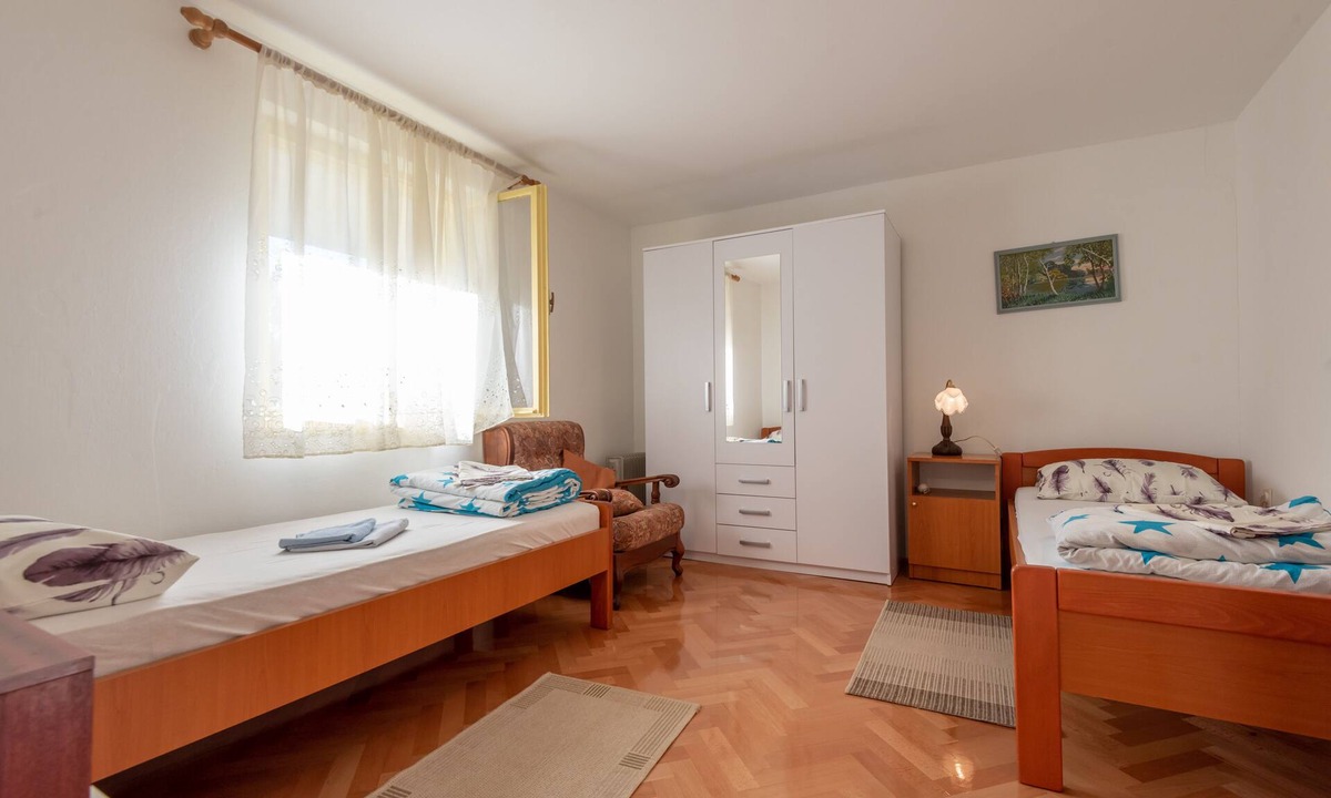 Zadar Apartment | The apartment consists of two bedrooms, a bathroom, a kitchen and a living room