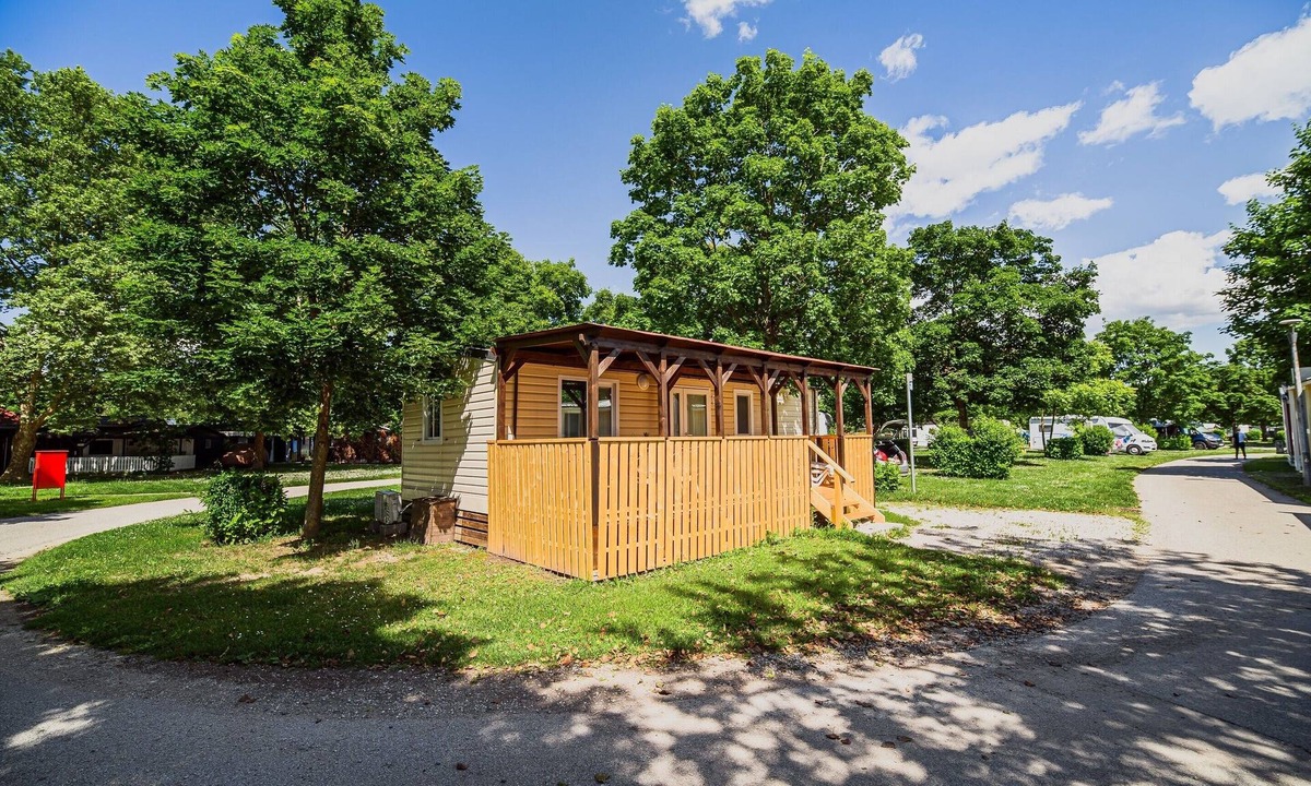 Terme Catez House | Three Bedroom Mobile Home with Lake View (owner 2)