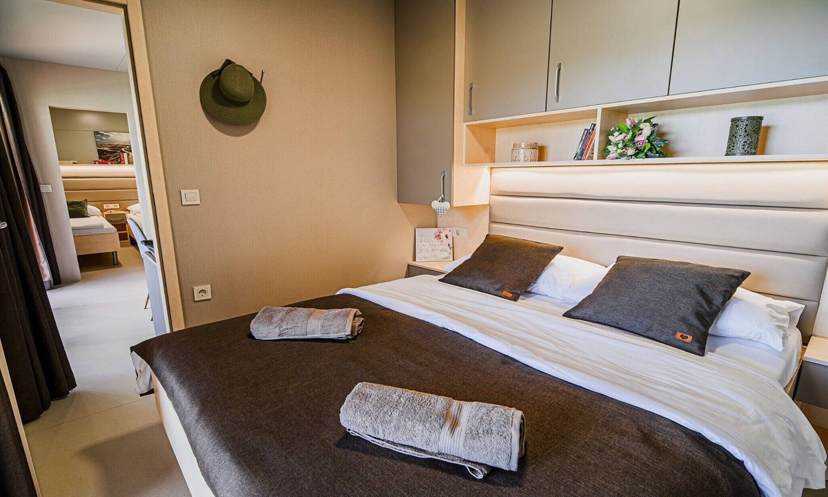 Terme Catez House | Three Bedroom Mobile Home