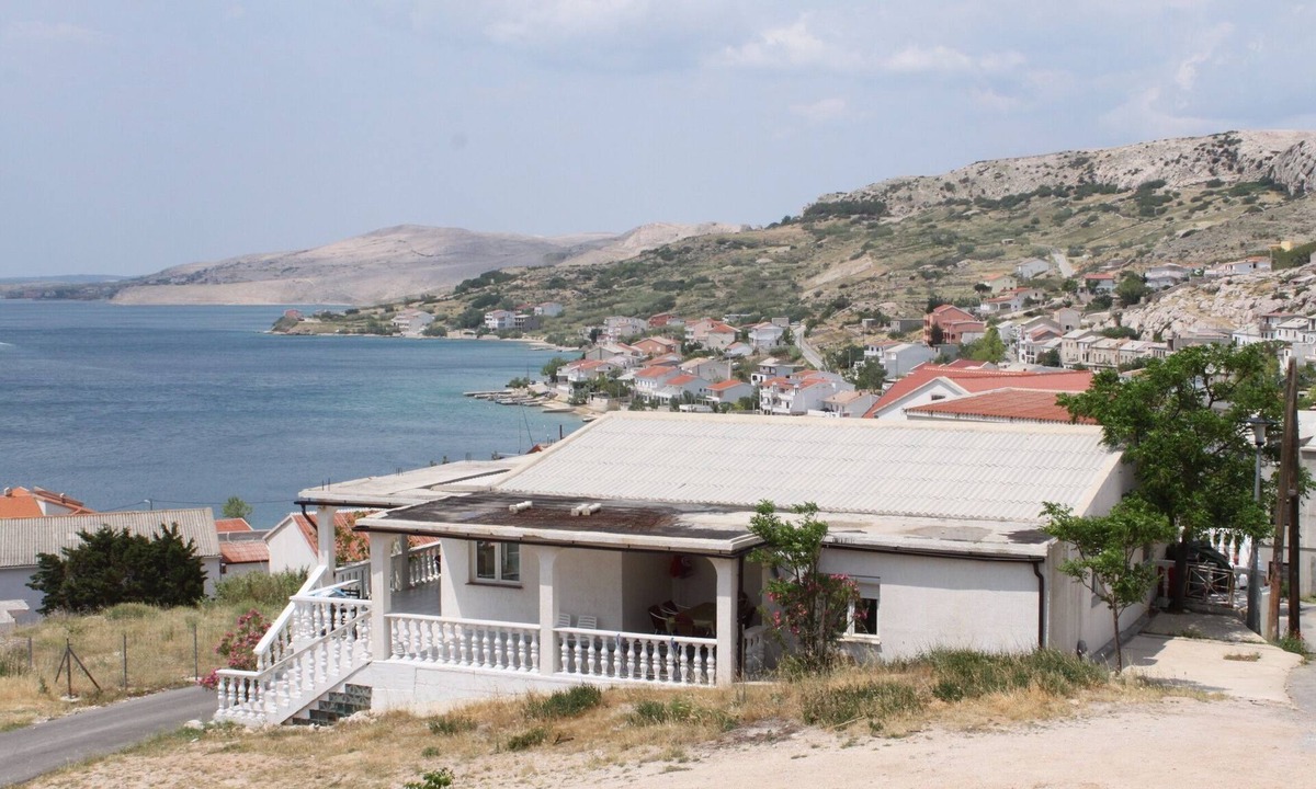 Metajna Apartment | Two bedroom apartment with terrace and sea view Metajna, Pag (A-6426-d)
