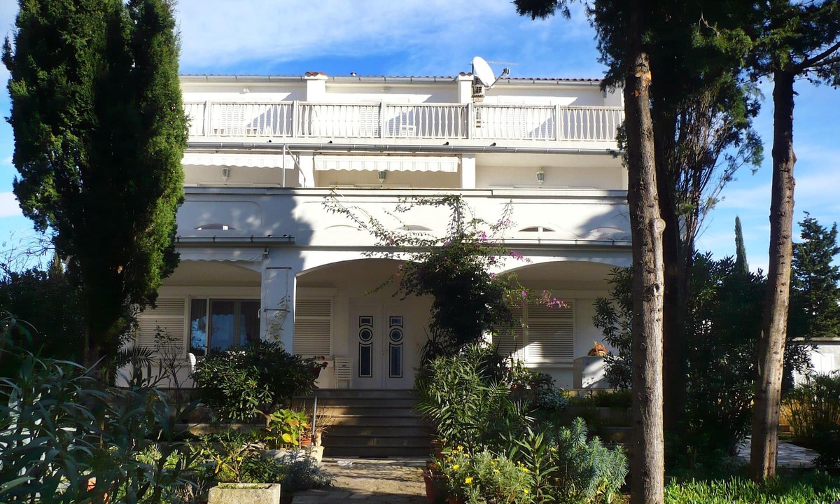 Novalja Apartment | Two bedroom apartment near beach Novalja, Pag (A-4052-b)