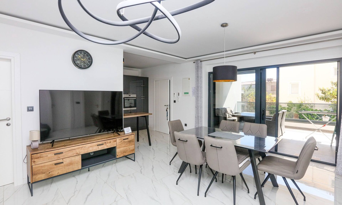 Srima Apartment | Two bedroom apartment near beach Srima - Vodice, Vodice (A-24956-a)