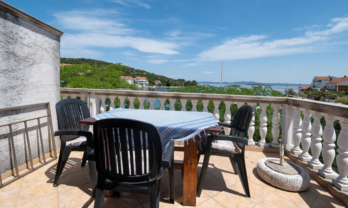Island Dugi Otok Apartment | Two bedroom apartment near beach Zaglav, Dugi otok (A-17788-c)