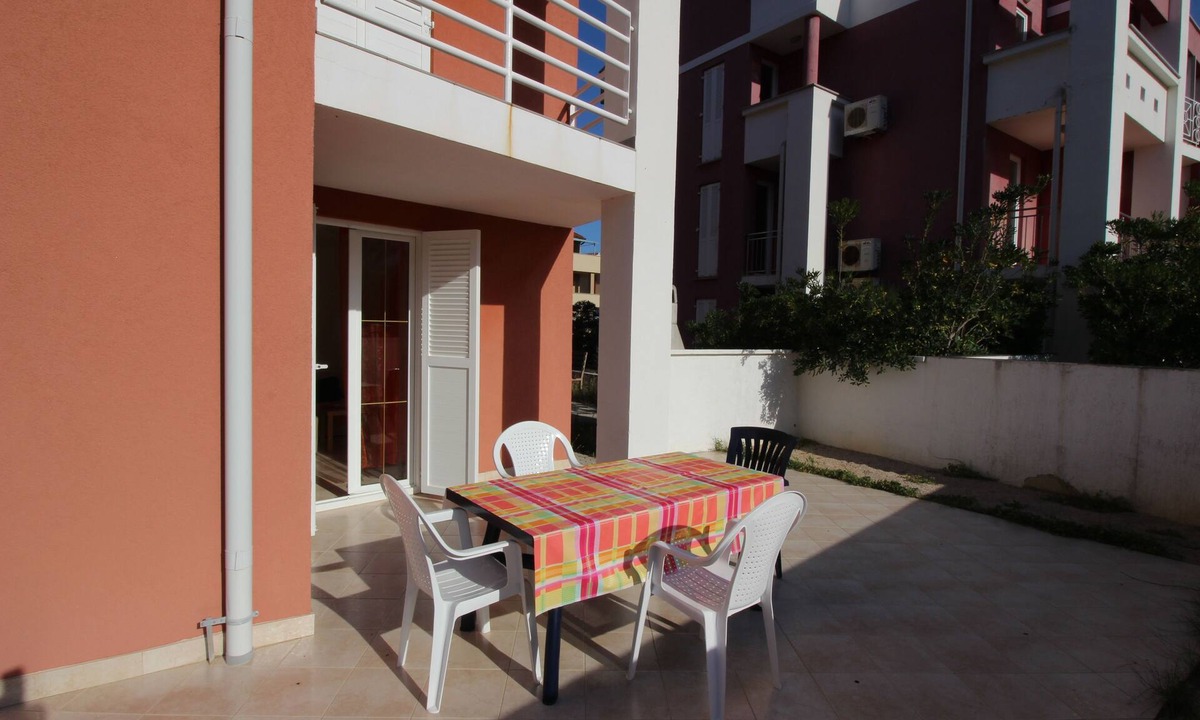 Jurandvor Apartment | Two bedroom apartment with terrace Baška, Krk (A-19200-b)