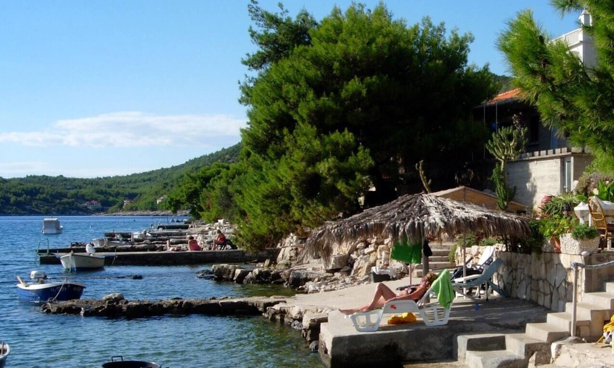 Blato Apartment | Two bedroom apartment with terrace and sea view Karbuni, Korčula (A-4465-a)