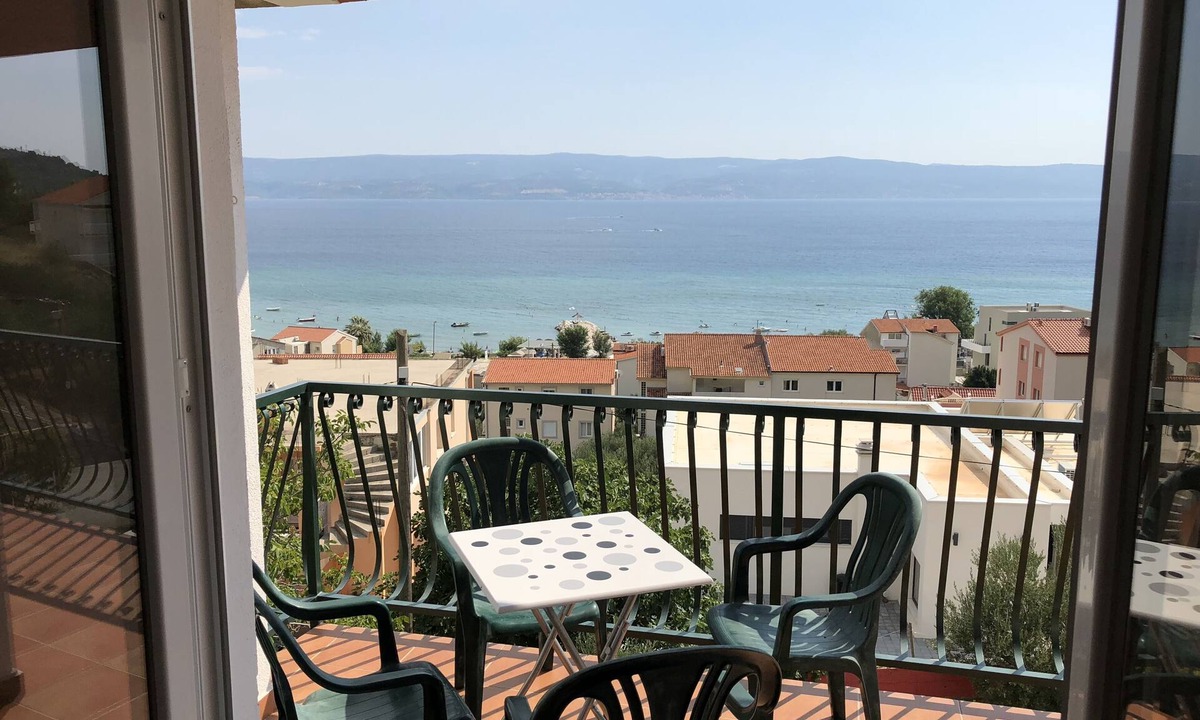 Duce Apartment | Two bedroom apartment with terrace and sea view Duće, Omiš (A-8631-a)