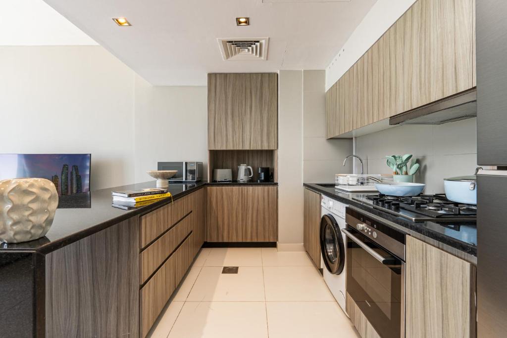 Abu Dhabi Apartment | Urban Chic - Shams Meera