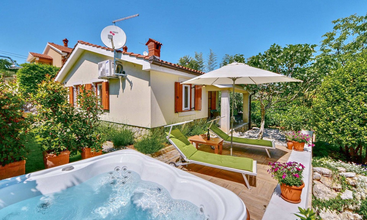 Pobri House | Vacation home Beni by Interhome