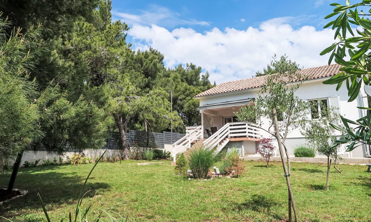 Premantura House | Vacation home Igor by Interhome