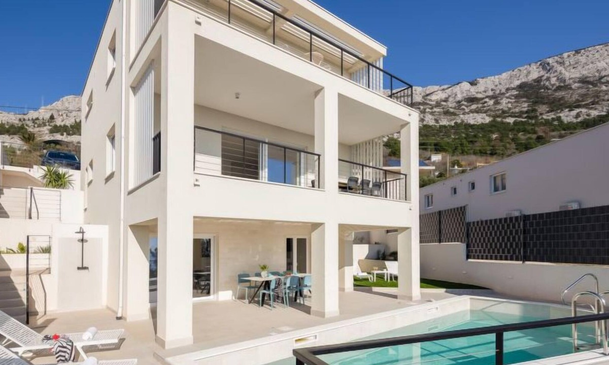 Brela House | Vacation home Maris in Brela - 8 persons, 4 bedrooms