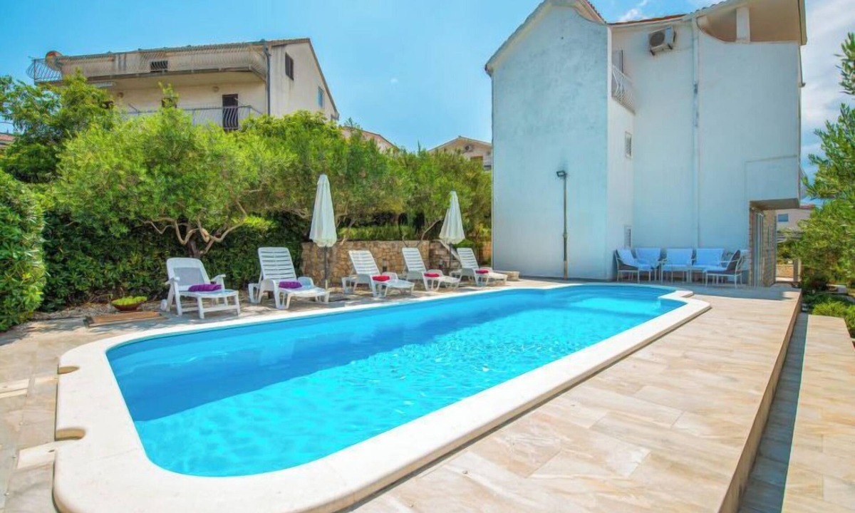 Slatine House | Vacation home Zoka by Interhome