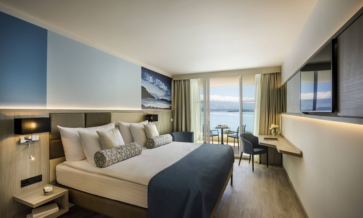 Suha Punta Hotel | Valamar Carolina Hotel & Villas