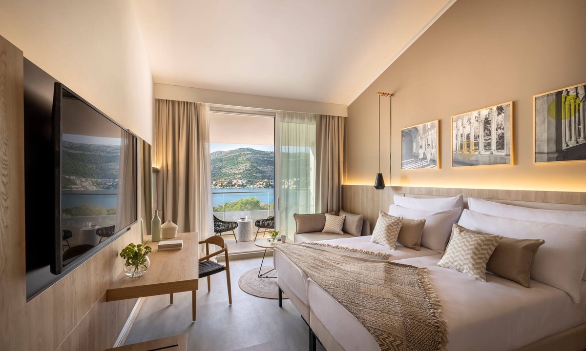 Babin Kuk Hotel | Valamar Tirena Hotel