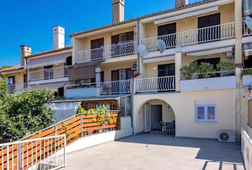 Cikovici Apartment | Vikis Place