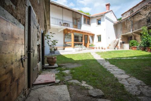 Sezana House | Vila Dane