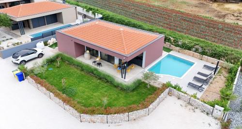 Mofardini Villa | Vila Dora with Private Pool