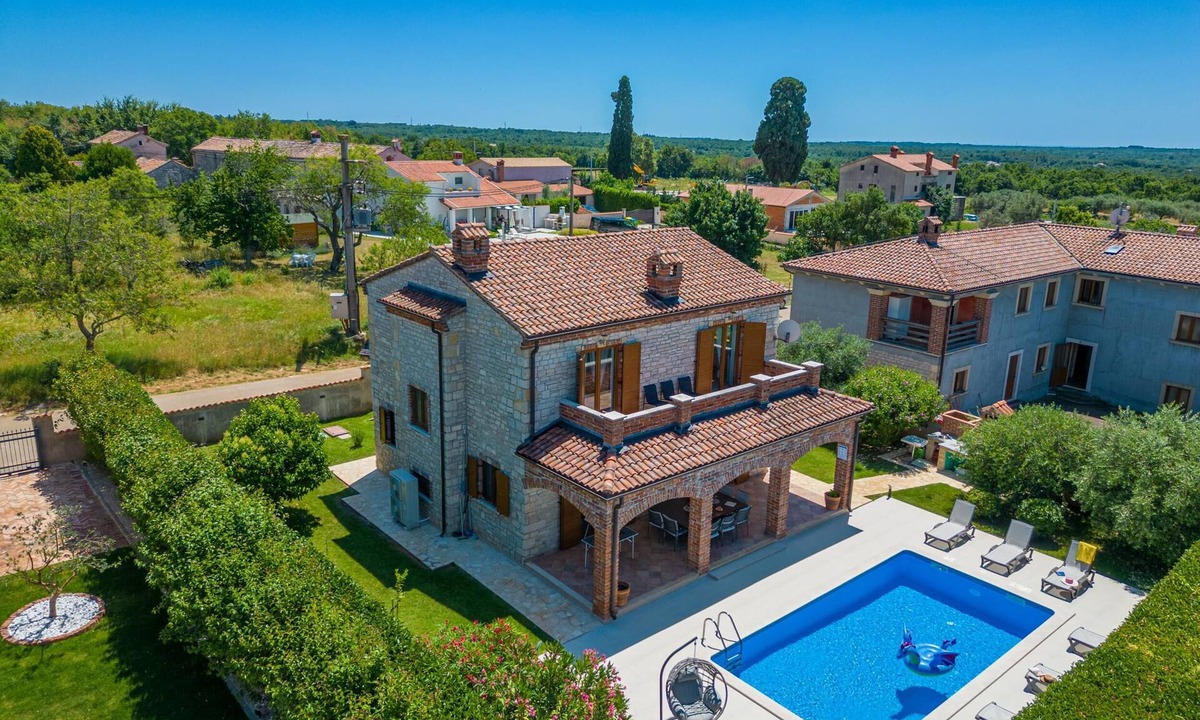Butkovici Villa | Villa Amani with pool