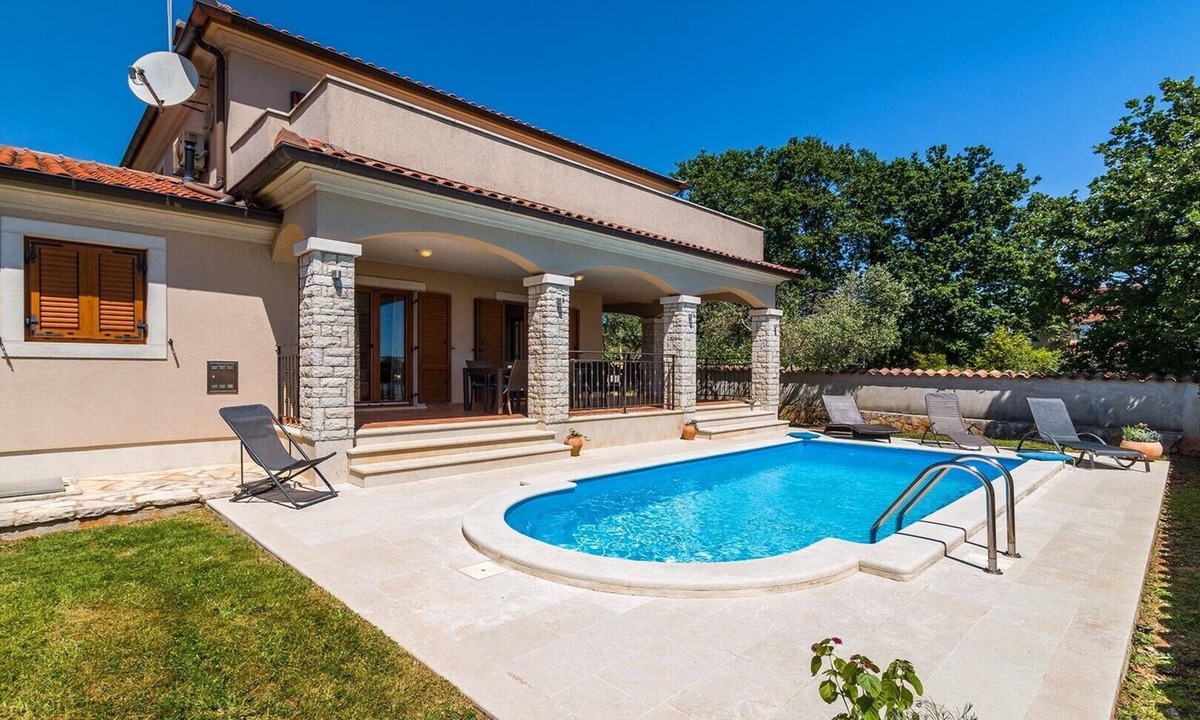 Divsici Villa | Villa Antonela – Relaxation in Nature with a Private Pool