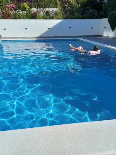 Seget Vranjica Apartment | Villa Barbara & Zoran with free parking and heated swimming pool