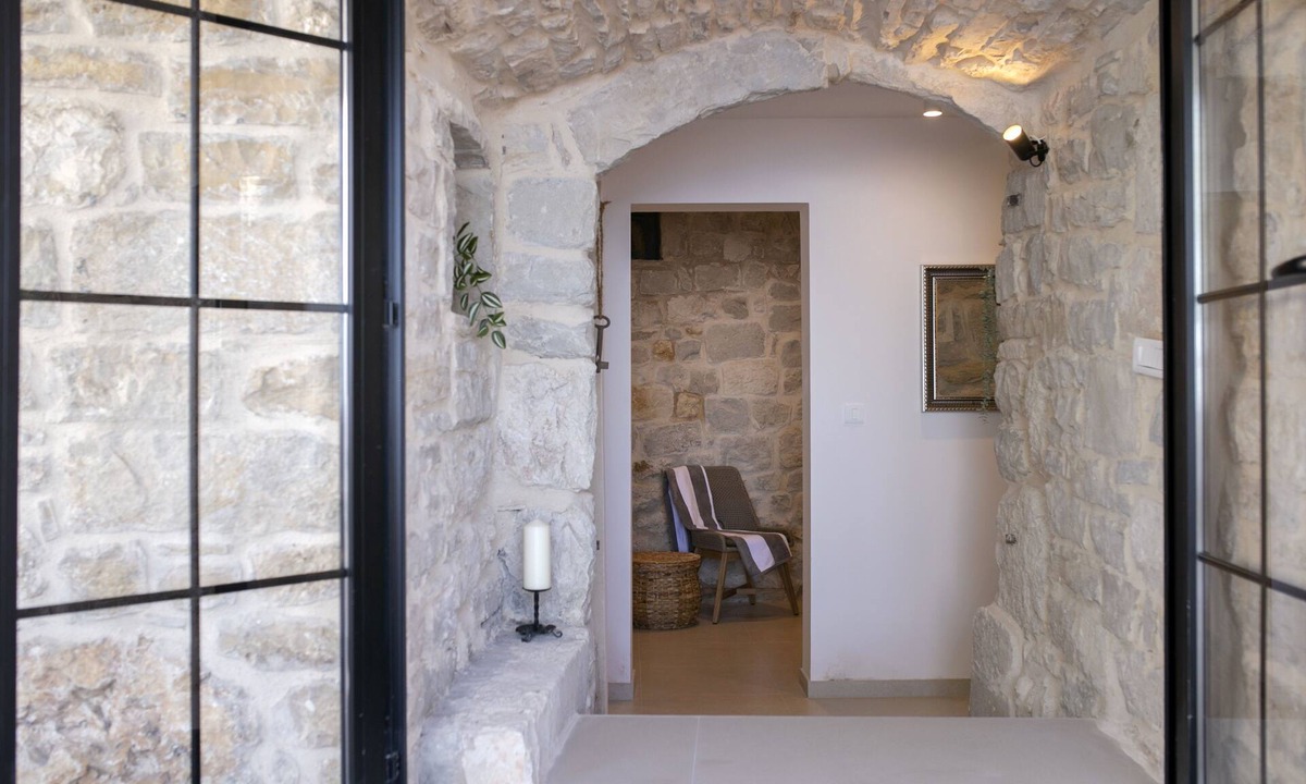 Podstrana Villa | Villa Bella Vista Heritage Oasis