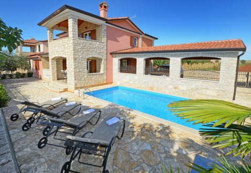 Kastelir-Labinci Villa | Villa Bianca with pool in Istria,Tar