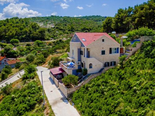 Postira Villa | Villa Blue Oasis